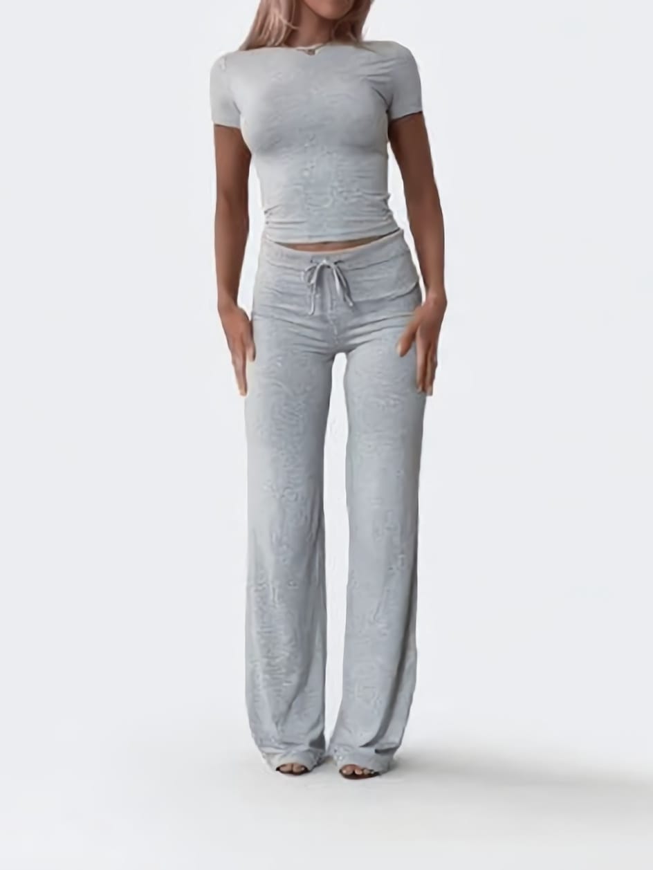 Women's Solid Color Sports Set with Pants and Round - Neck Top - Luxe Atire